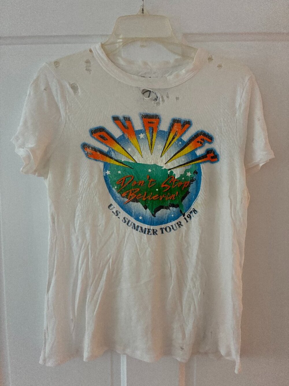 Chaser Journey 1978 Don’t Stop Believin’ Distressed Band Tee Large